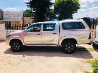 2006 Toyota Hilux 2.5D-4D Double Cab 4x4 SRX for sale