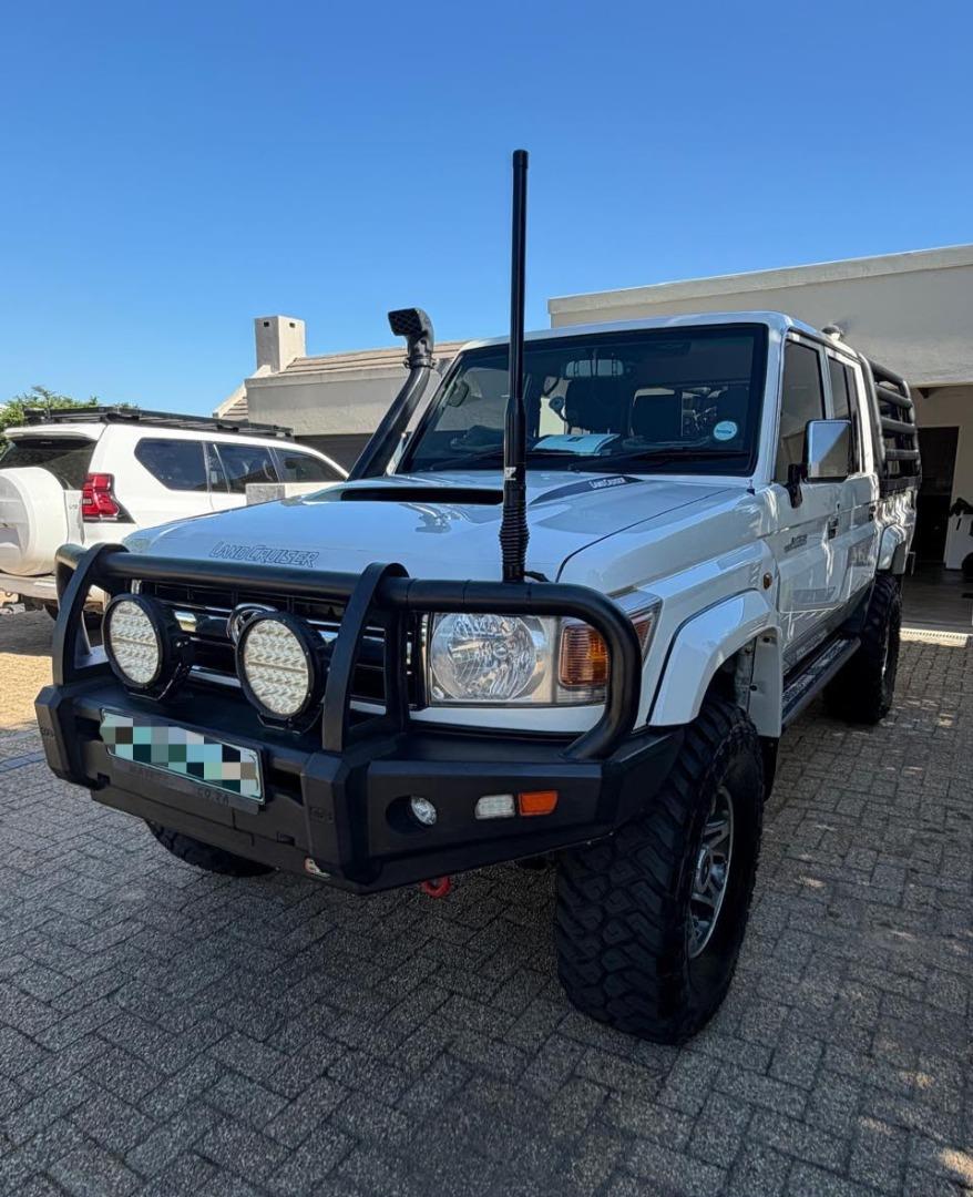 Toyota Land Cruiser 79 4.5D-4D LX V8 Double Cab LJR Auto
