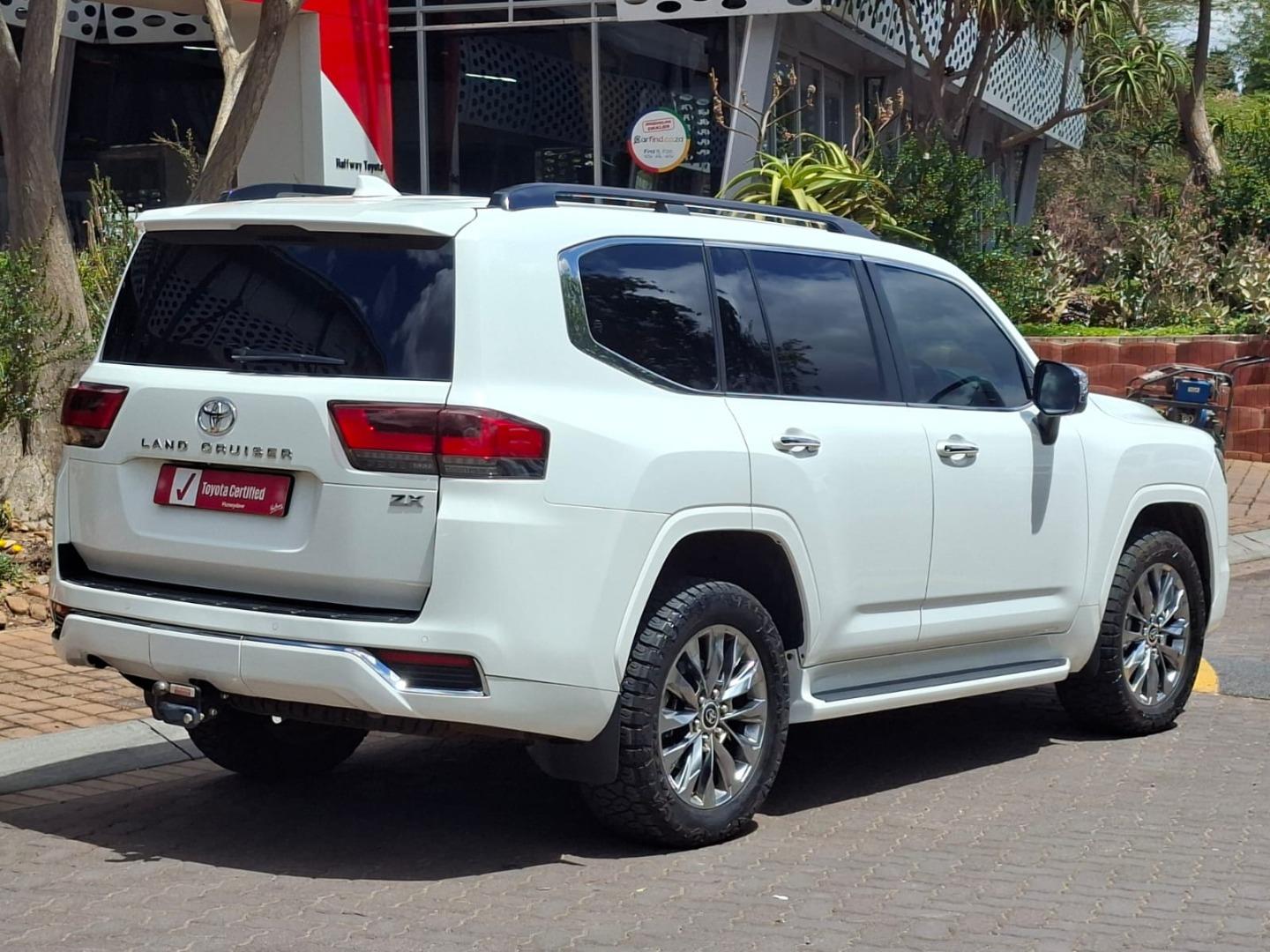 Toyota Land Cruiser 300 3.3D ZX Halfway Toyota Honeydew
