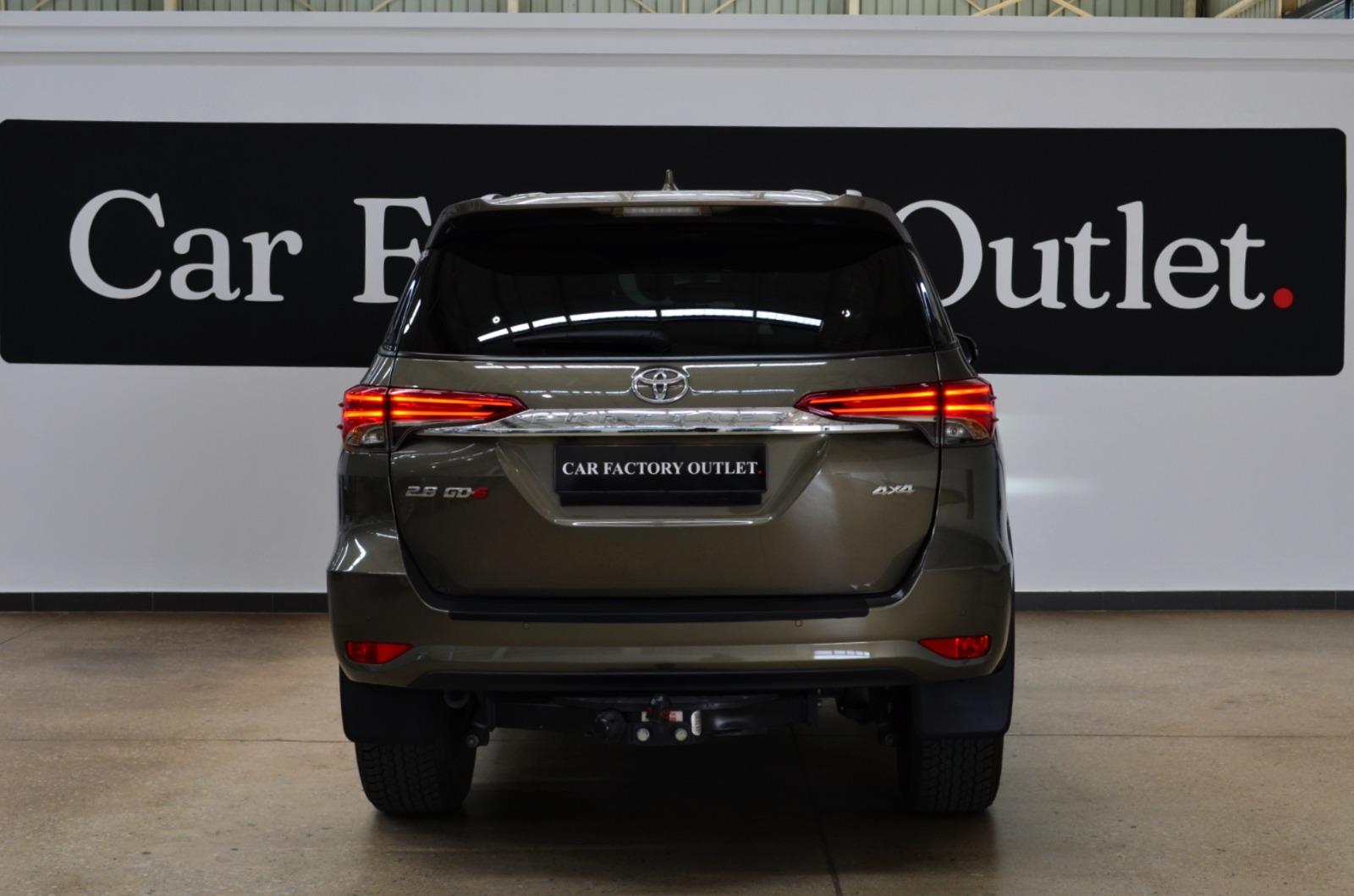 Toyota Fortuner 2.8GD-6 4x4 Car Factory Outlet