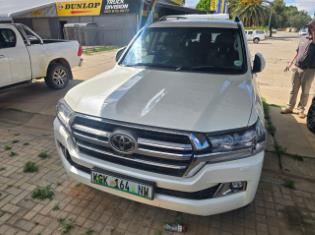 2018 Toyota Land Cruiser 200 4.5D-4D V8 VX-R for sale