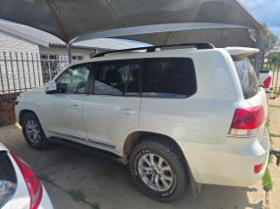 2018 Toyota Land Cruiser 200 4.5D-4D V8 VX-R for sale