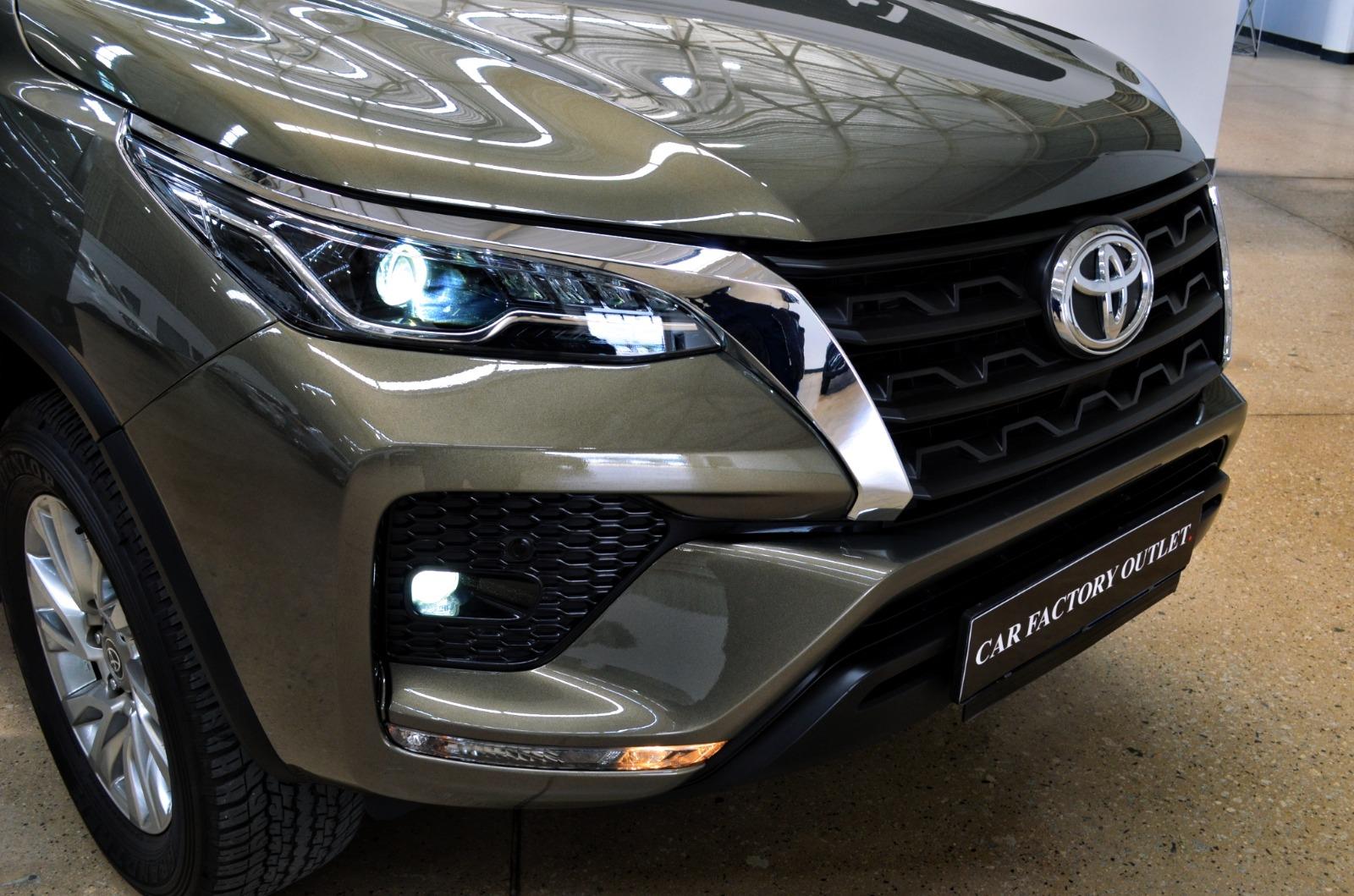 Toyota Fortuner 2.8GD-6 4x4 Car Factory Outlet