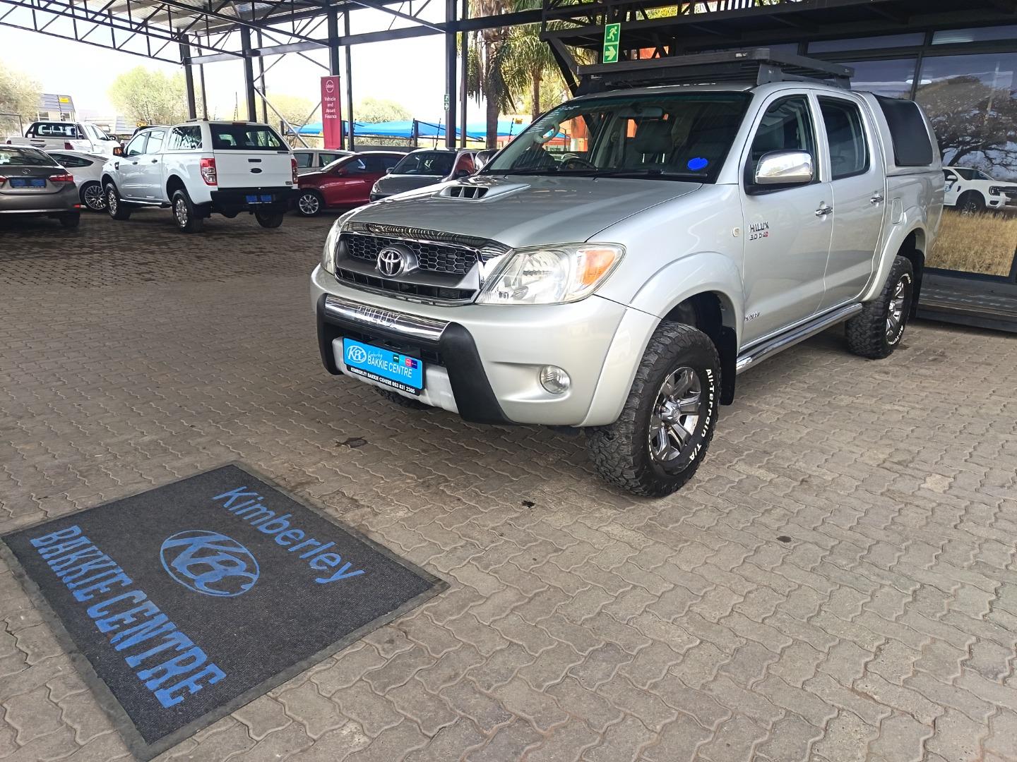 Toyota Hilux 3.0D-4D Double Cab 4x4 Raider Auto Kimberley Bakkie Centre