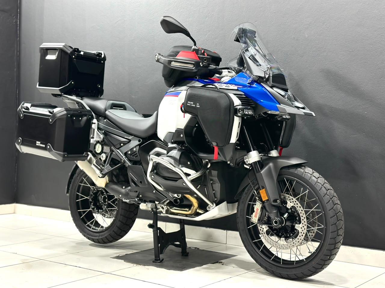 BMW R1300