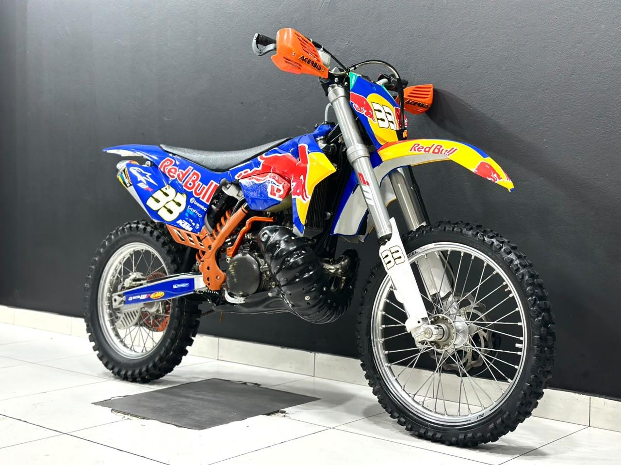 KTM 300