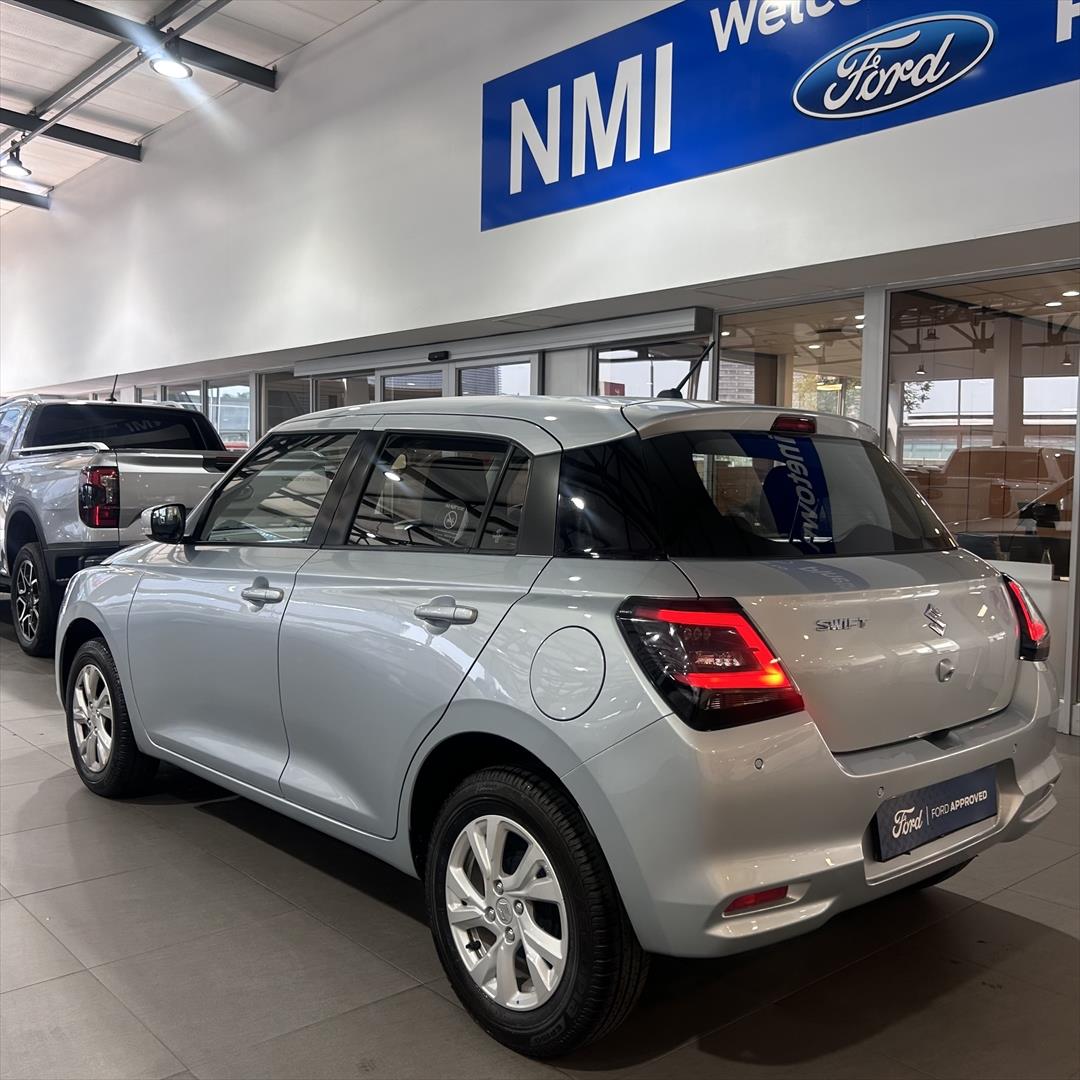 Suzuki Swift 1.2 GL+ Manual NMI Ford Pinetown
