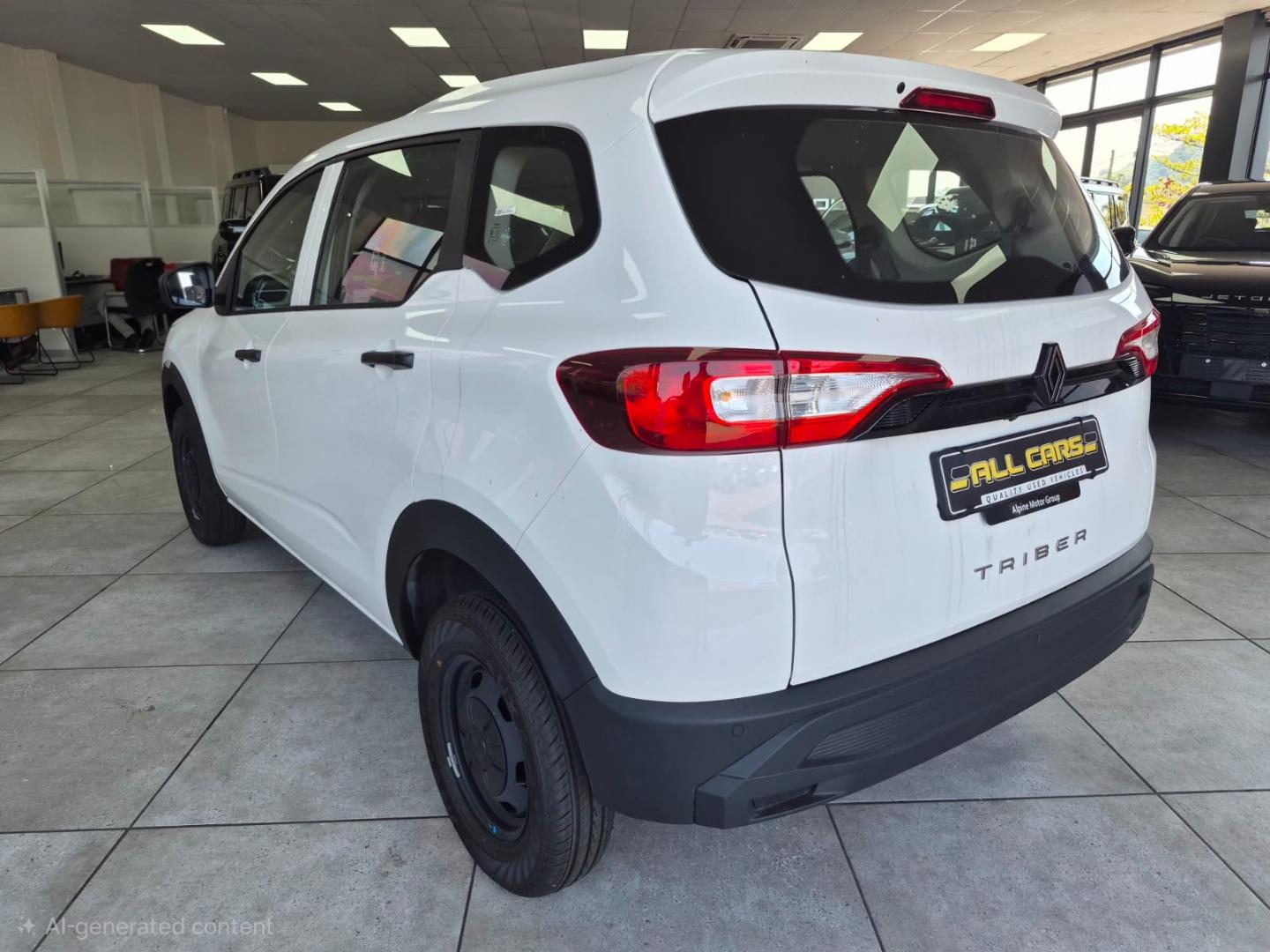 Renault Triber 1.0 Evolution All Cars