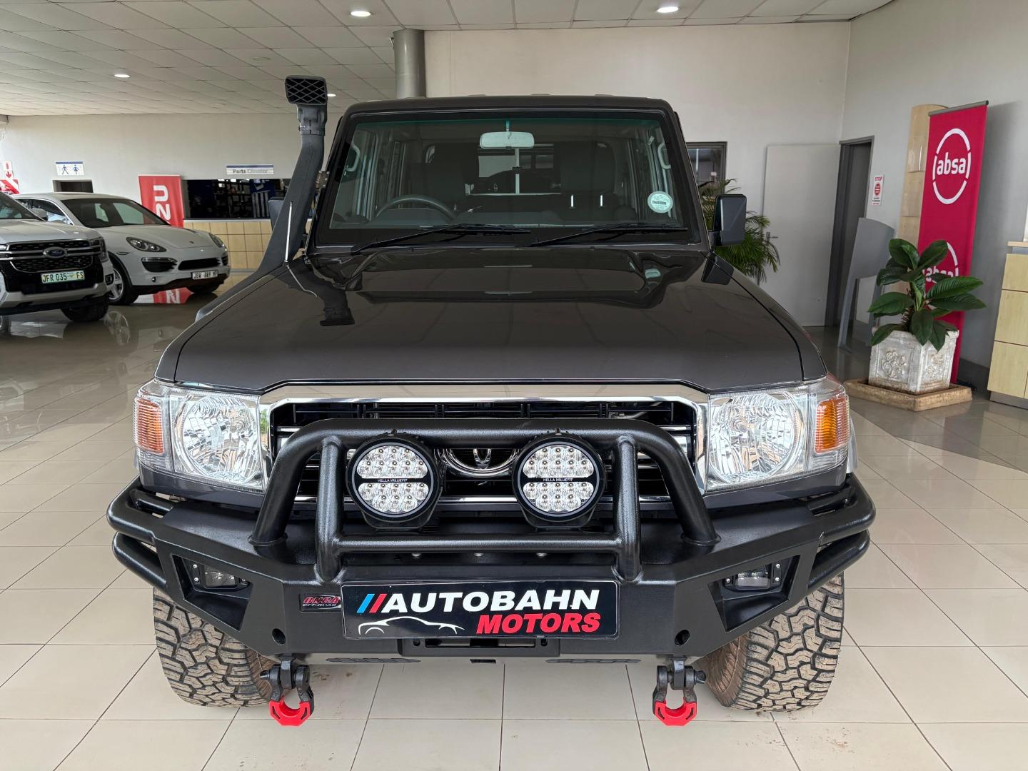 Toyota Land Cruiser 79 4.0 V6 Double Cab Autobahn Auto