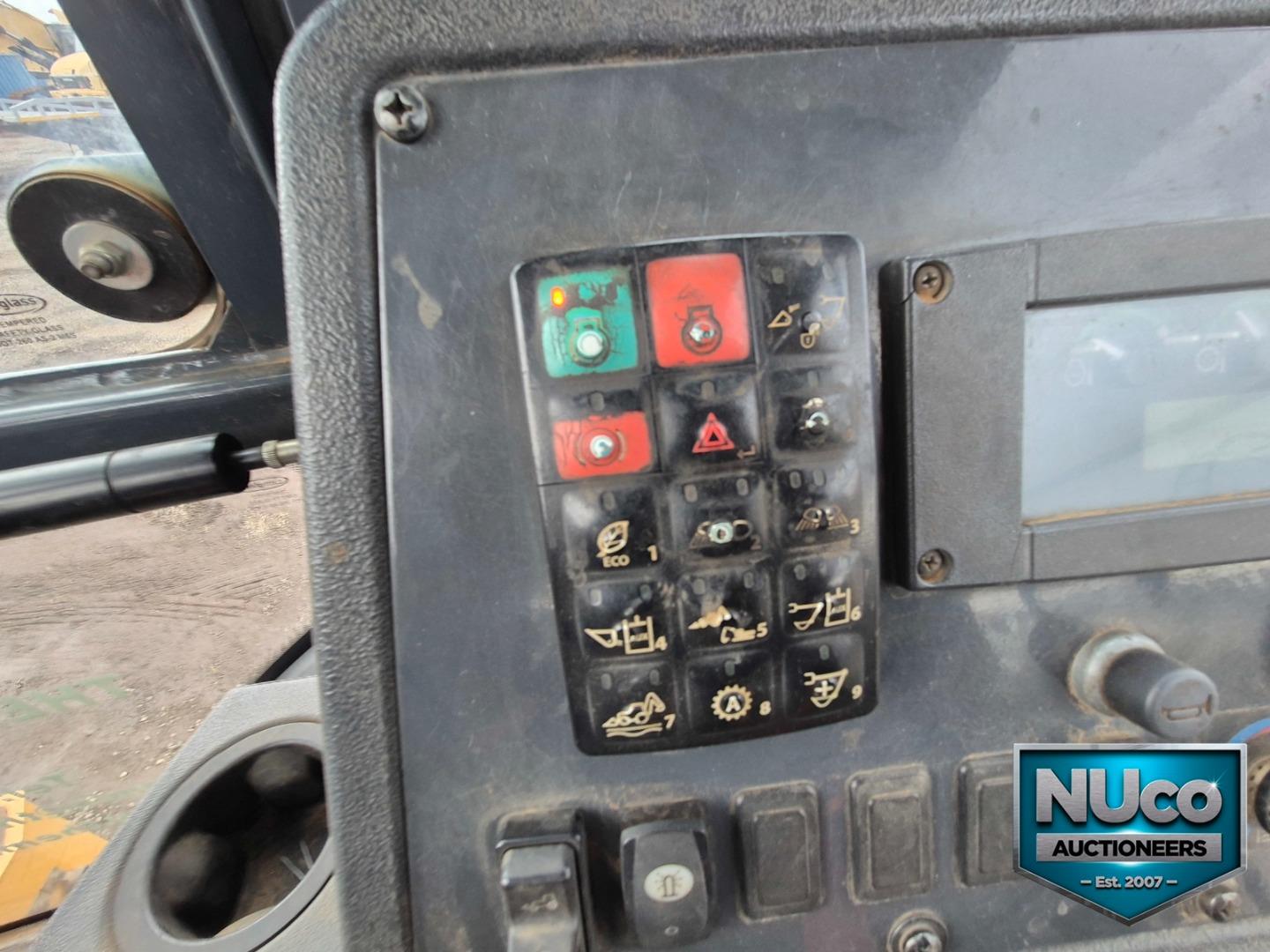 Bell 315SL 4X4 TLB Nuco Auctioneers