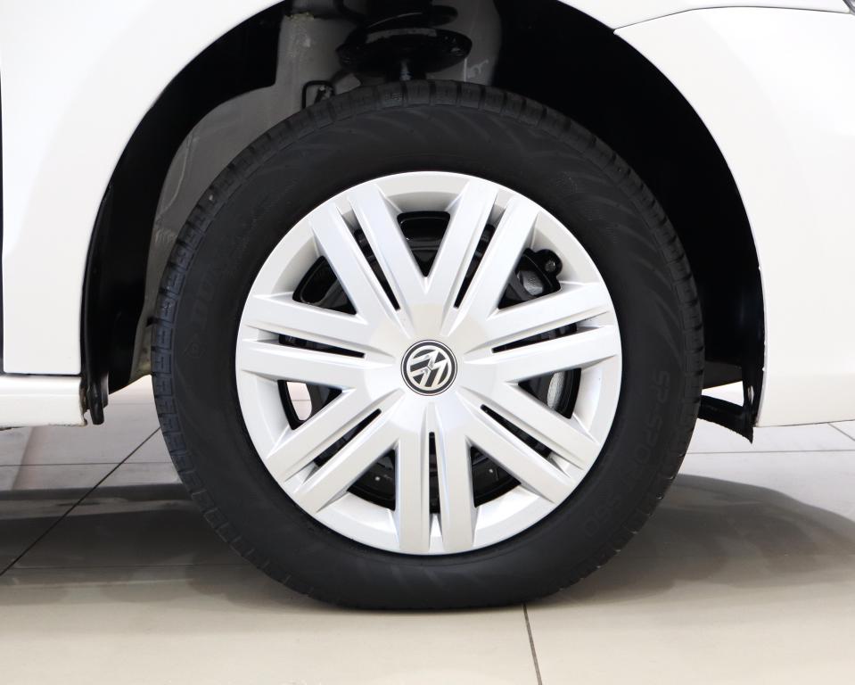 Volkswagen Polo Sedan 1.6 Trendline Pristine Motors