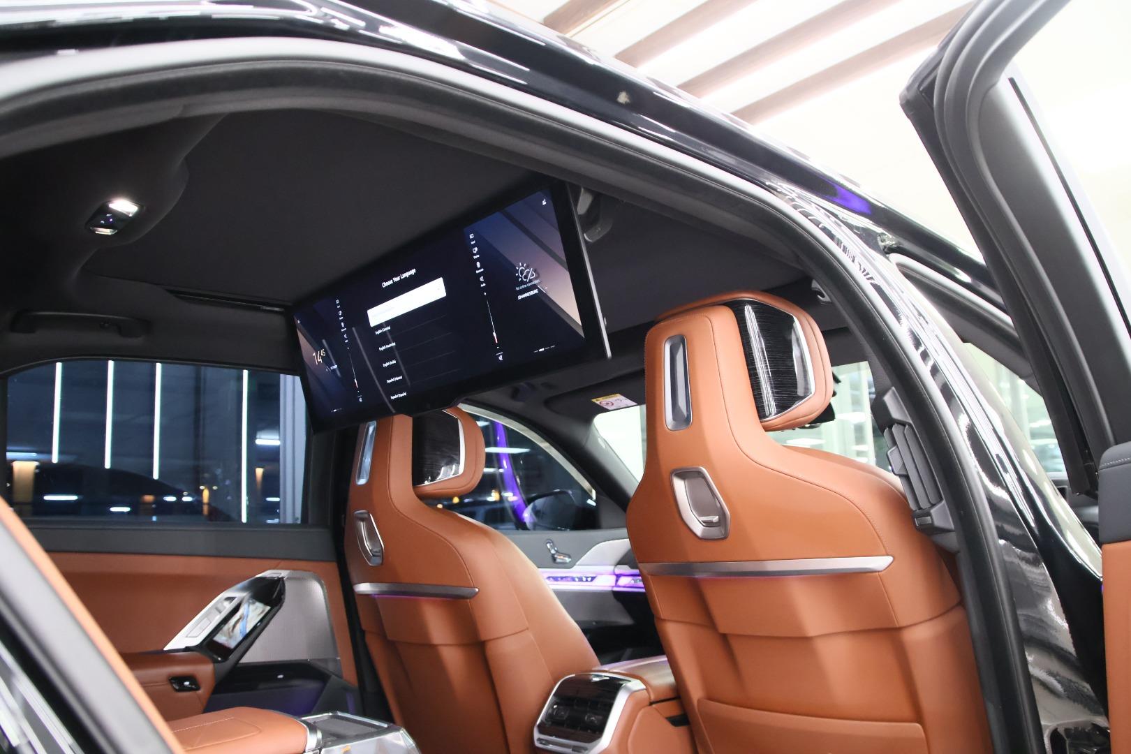 BMW 7 Series 740d xDrive M Sport Yas Marina Auto