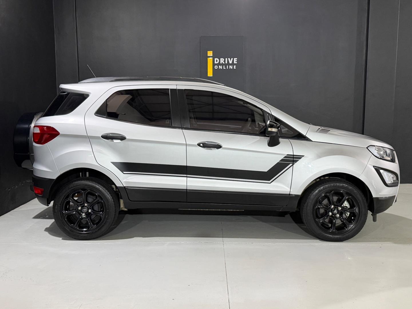 Ford EcoSport 1.5 Ambiente Black iDrive Online