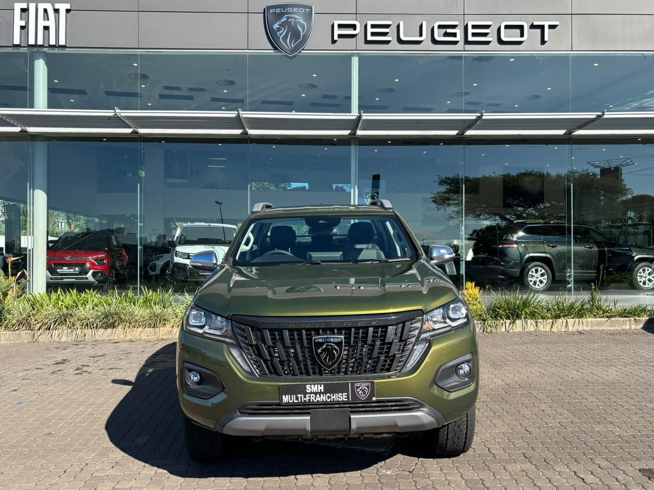 Peugeot Landtrek 2.2D Allure P/U D/C A/T SMH Multi Franchise
