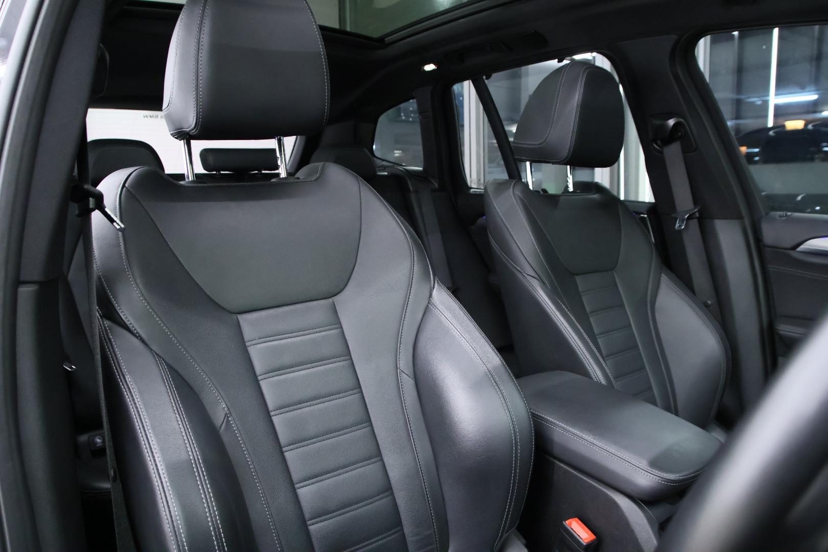 BMW X3 xDrive20d Yas Marina Auto