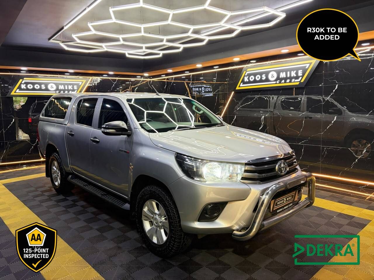 2017 Toyota Hilux 2.4GD-6 Double Cab 4x4 SRX for sale