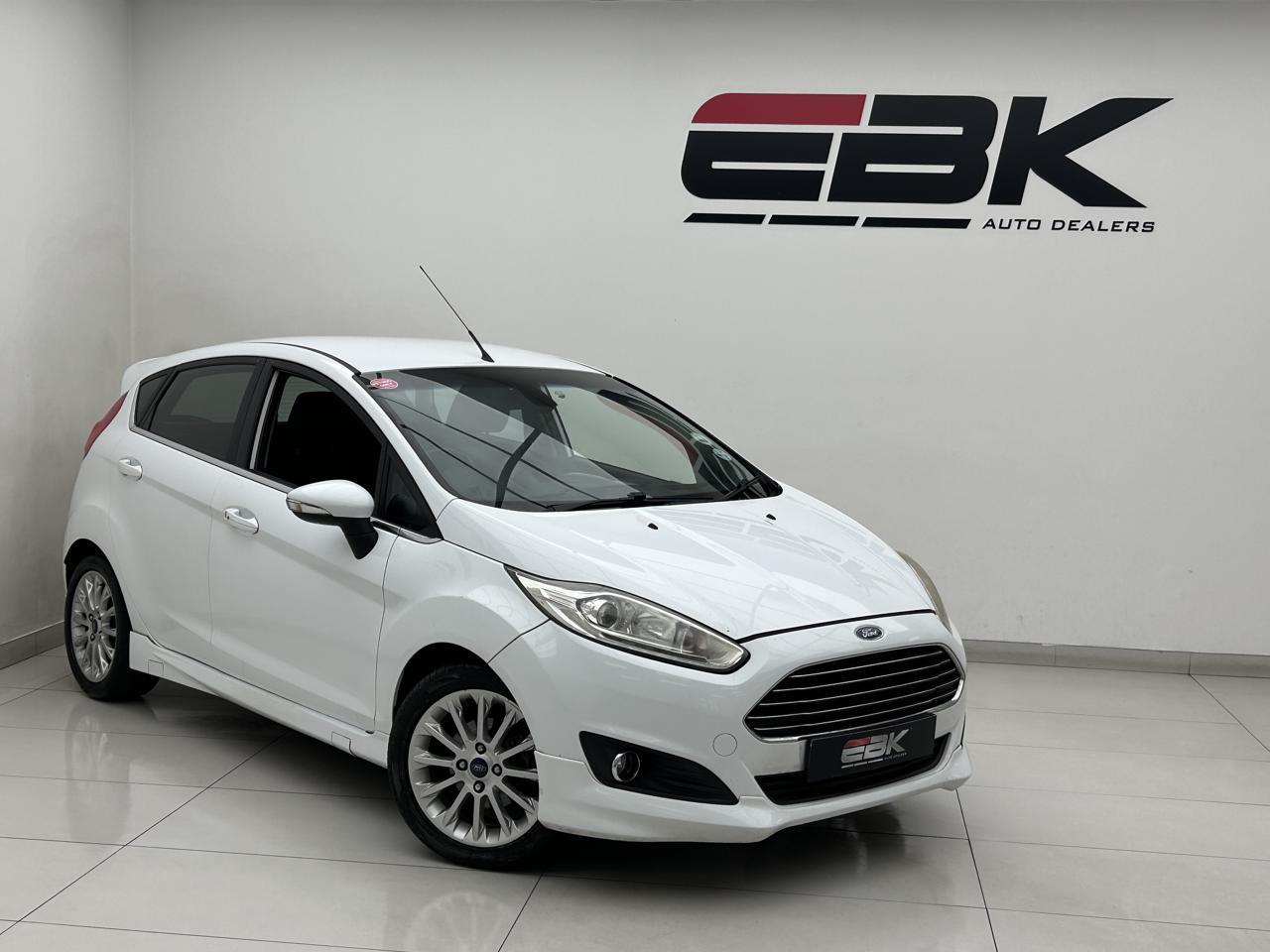 2015 Ford Fiesta 5-Door 1.0T Titanium Auto