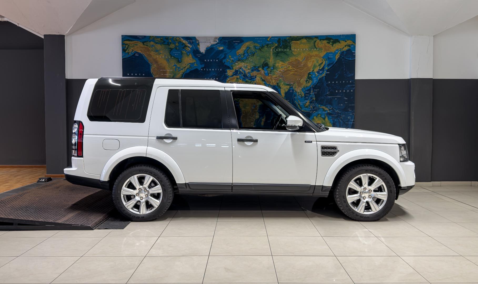 Land Rover Discovery 4 SDV6 SE At Laas Auto (Pty) Ltd