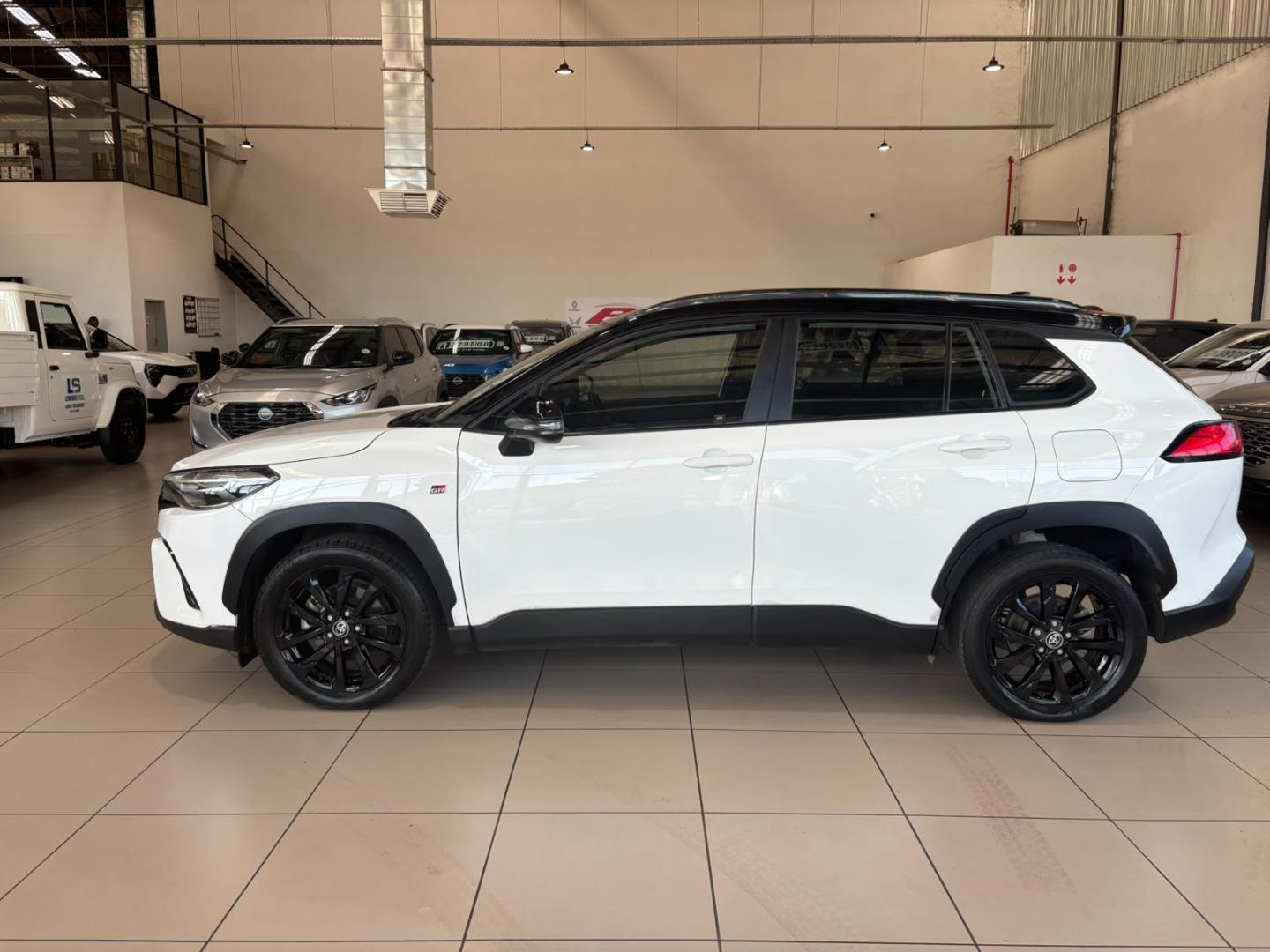 Toyota Corolla Cross 1.8 GR-Sport BB Mount Fuji
