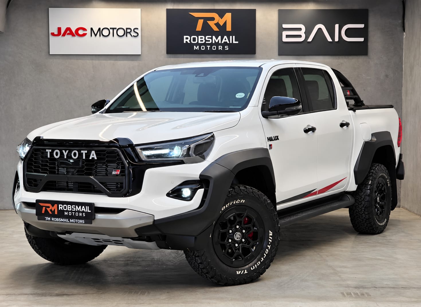 Toyota Hilux 2.8GD-6 Double Cab 4x4 GR-Sport for sale in Randburg - ID ...