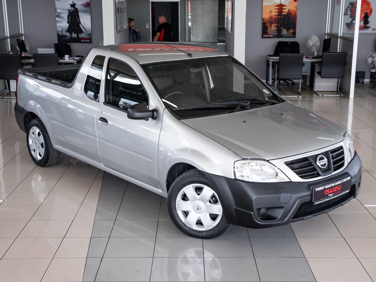 Nissan NP200 1.6i (Aircon) Safety Pack Tommy Martin Eagle Canyon Isuzu