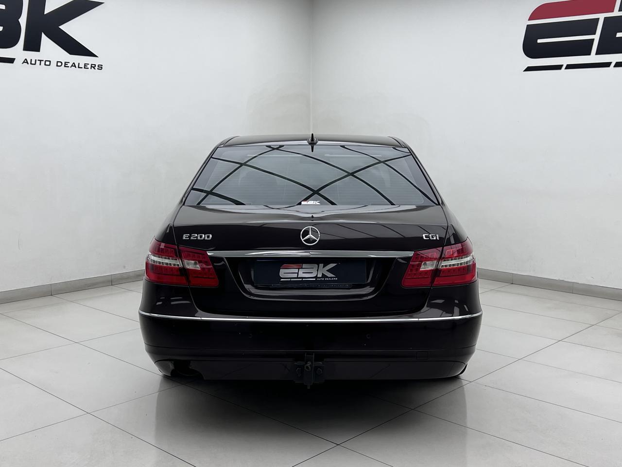Mercedes-Benz E-Class E200CGI Avantgarde Ebk Auto Dealers LA Rochelle