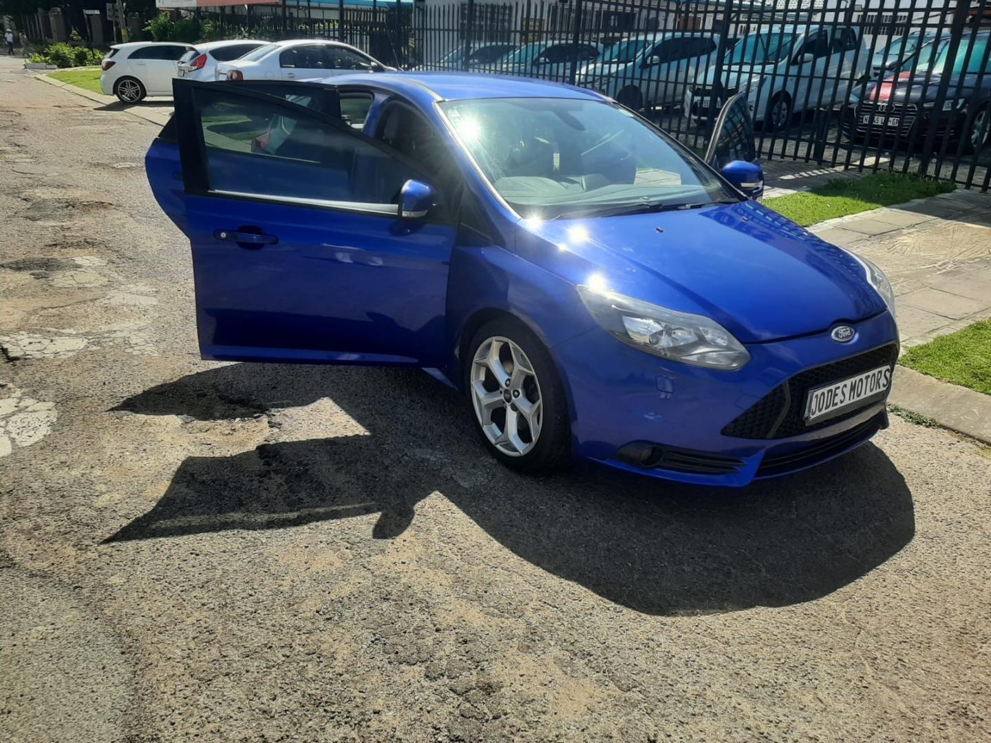 Ford Focus ST 3 Jodes Motors