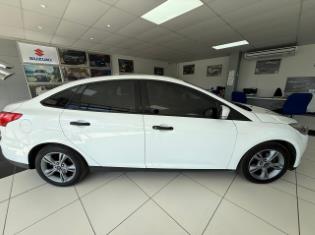 2017 Ford Focus Sedan 1.0T Ambiente for sale