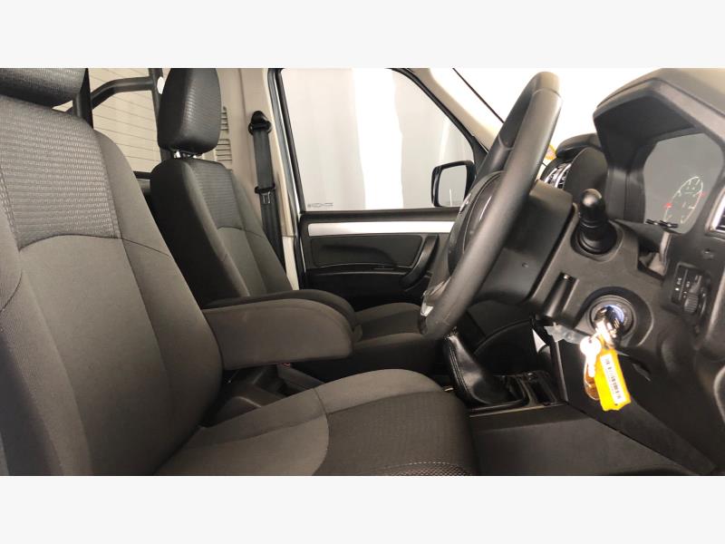 Mahindra Pik Up 2.2 mHAWK S6 REFRESH P/U S/C Halfway Toyota Fourways