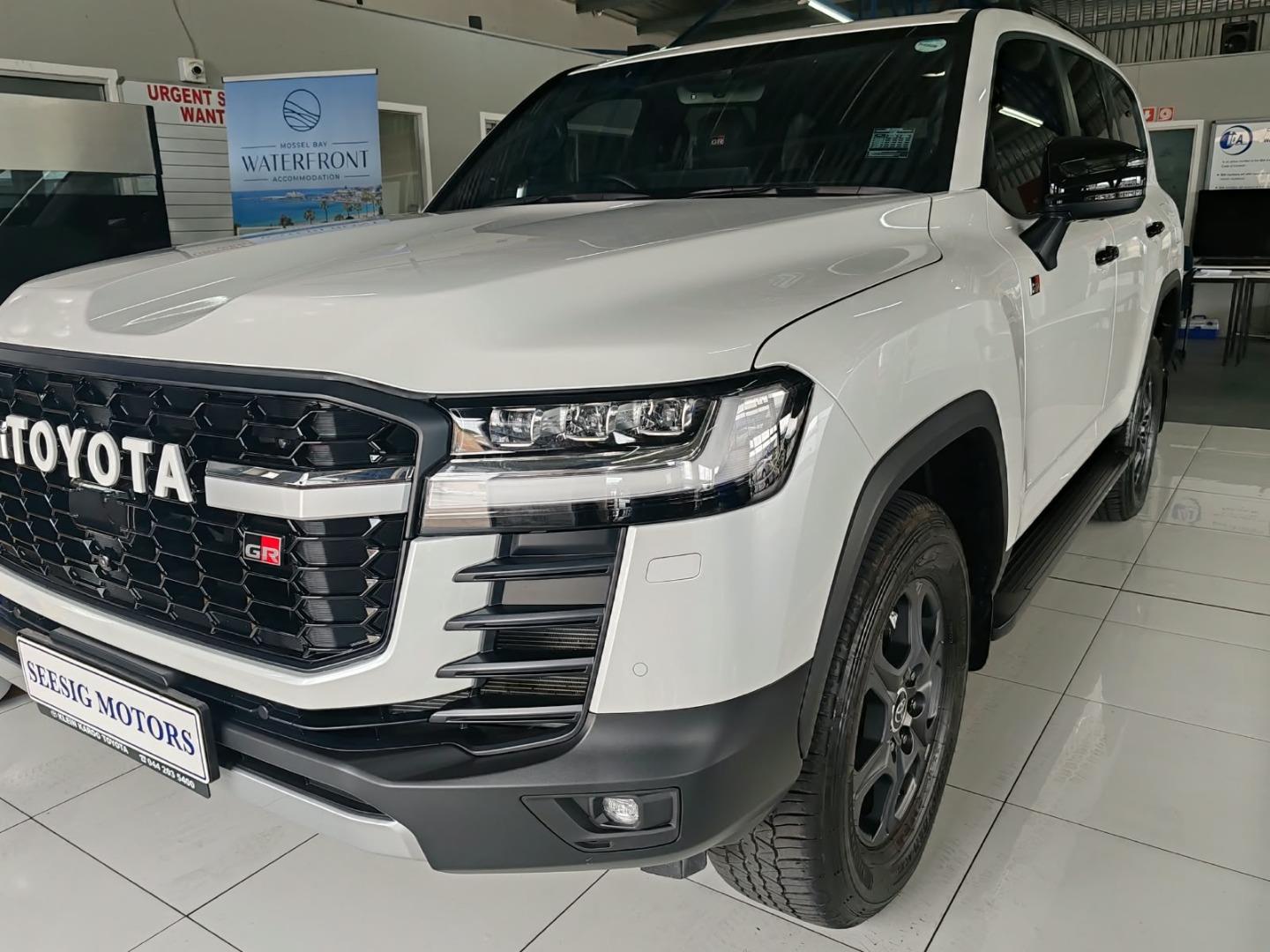2023 Toyota Land Cruiser 300 3.3D GR-Sport for sale
