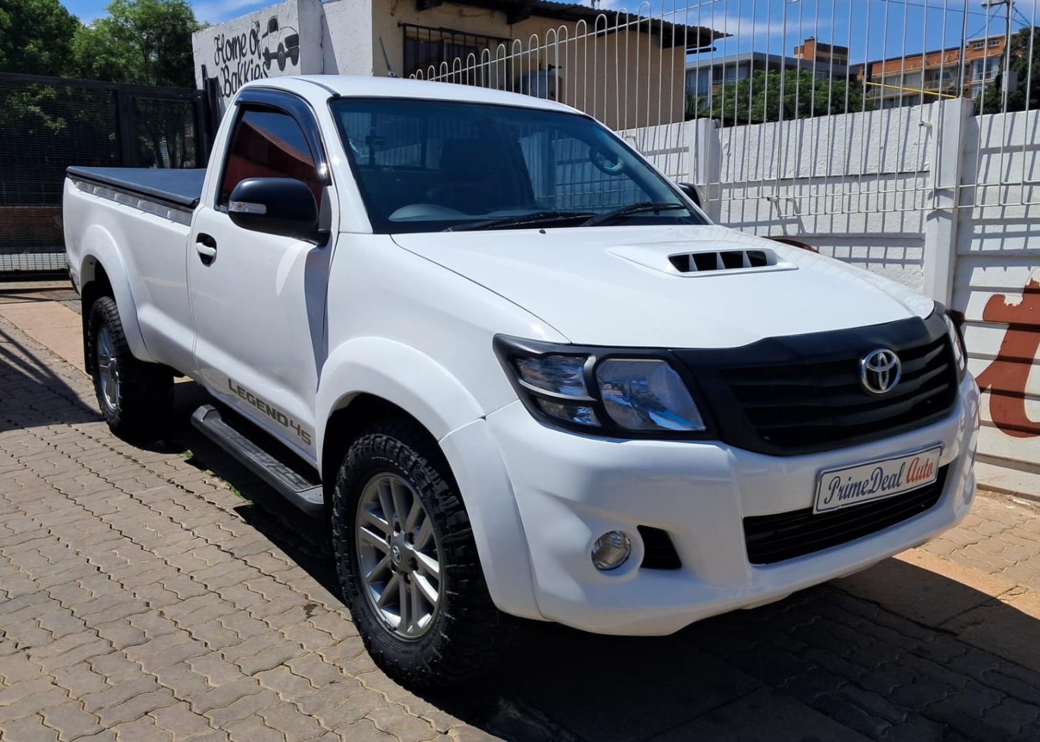 2015 Toyota Hilux 2.5D-4D 4x4 SRX for sale