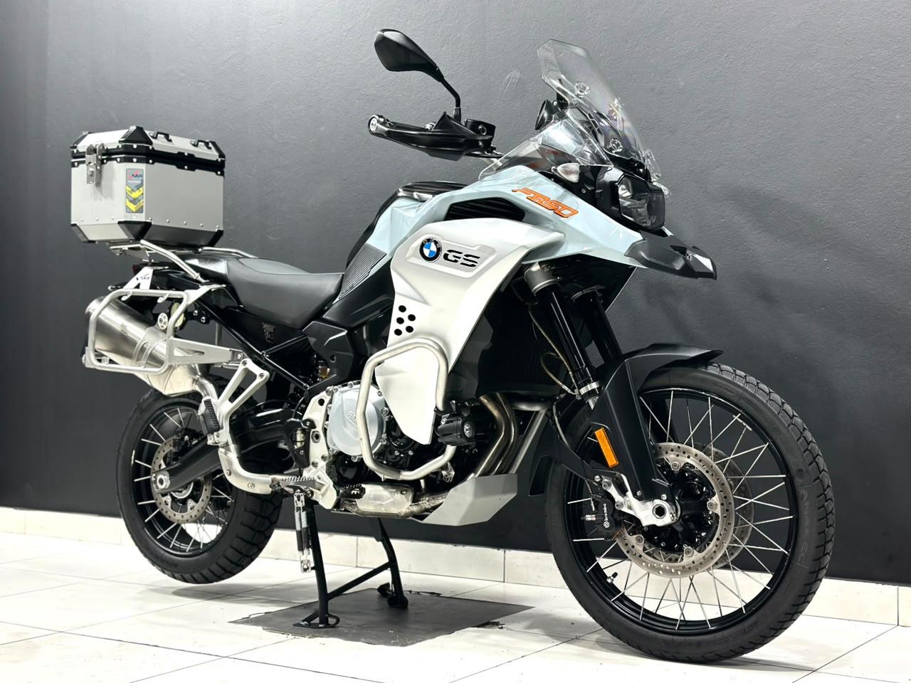 BMW F850