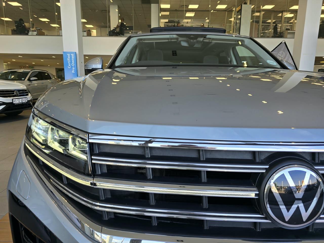 Volkswagen Touareg V6 TDI Elegance Final Edition VW Melrose Used