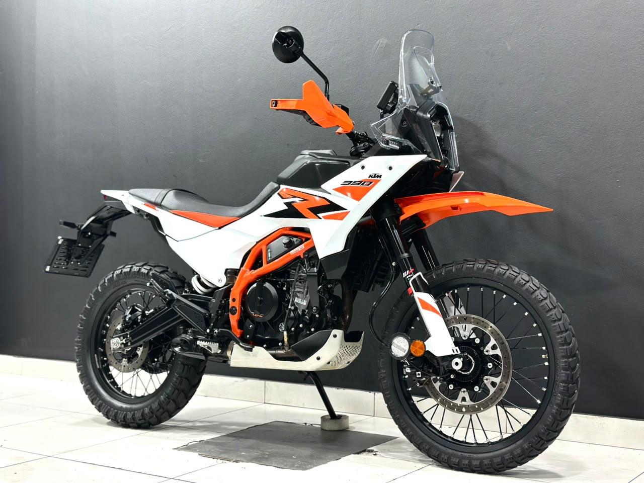 KTM 390