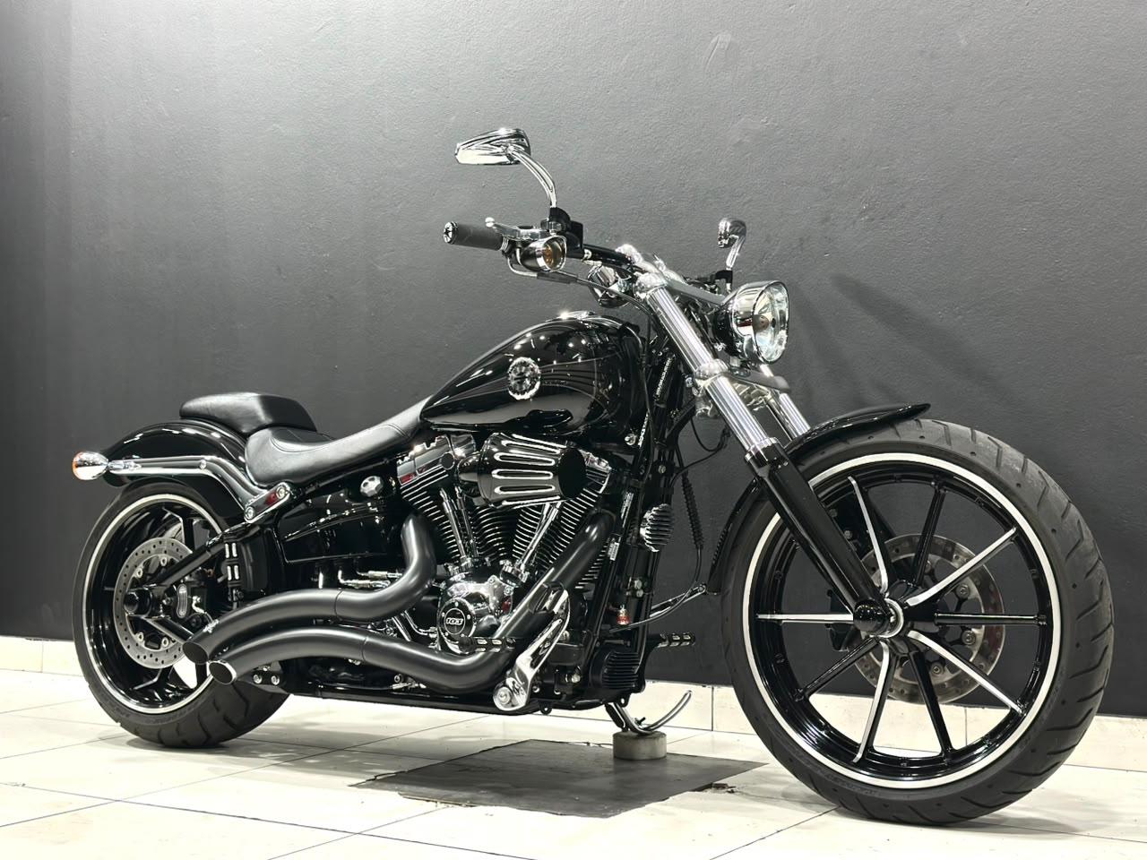 Harley-Davidson Softail Breakout