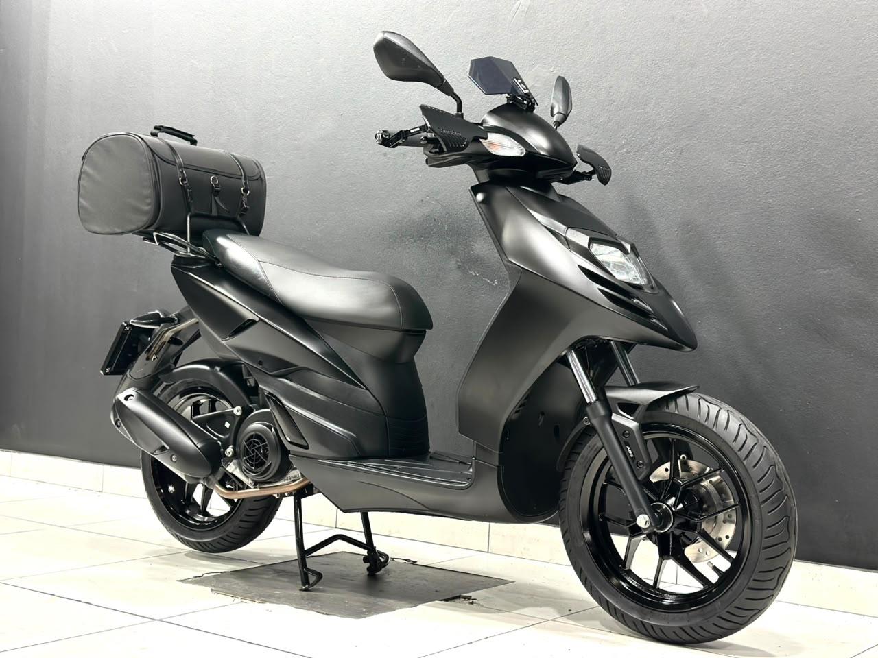 Aprilia RS 150 Scooter