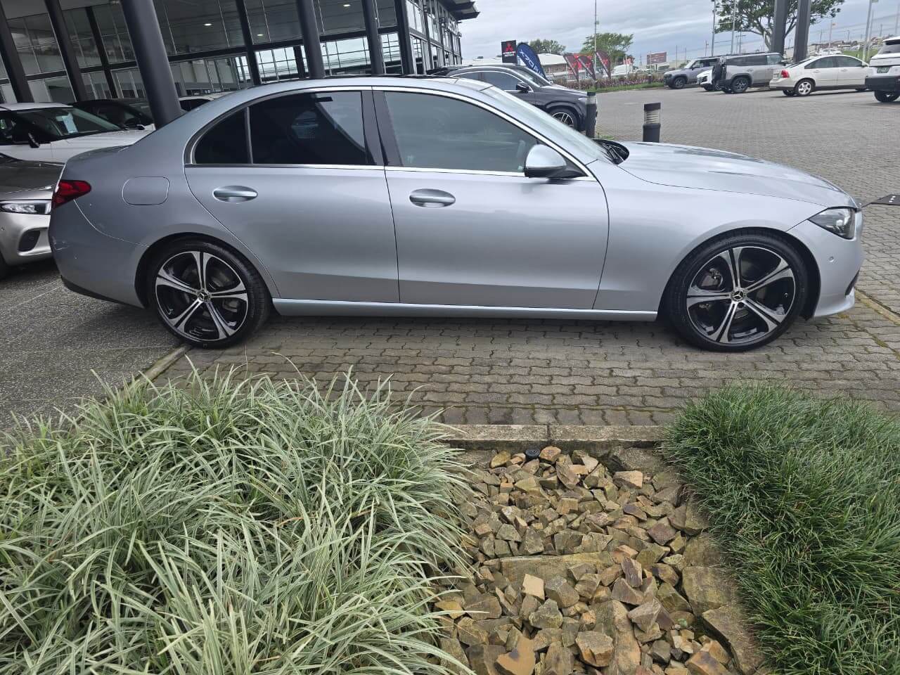Mercedes-Benz C-Class C200 Avantgarde Ronnies Motors Certified Pre Owned EL