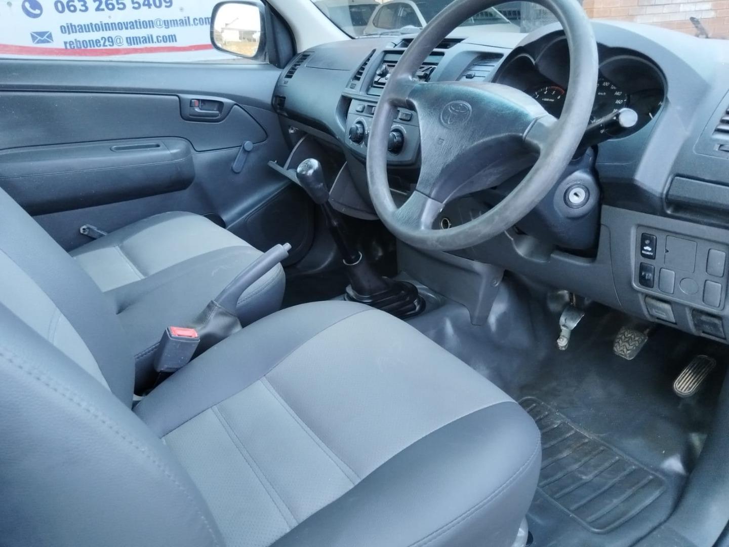 Toyota Hilux 2.5D-4D OJB Auto Innovations
