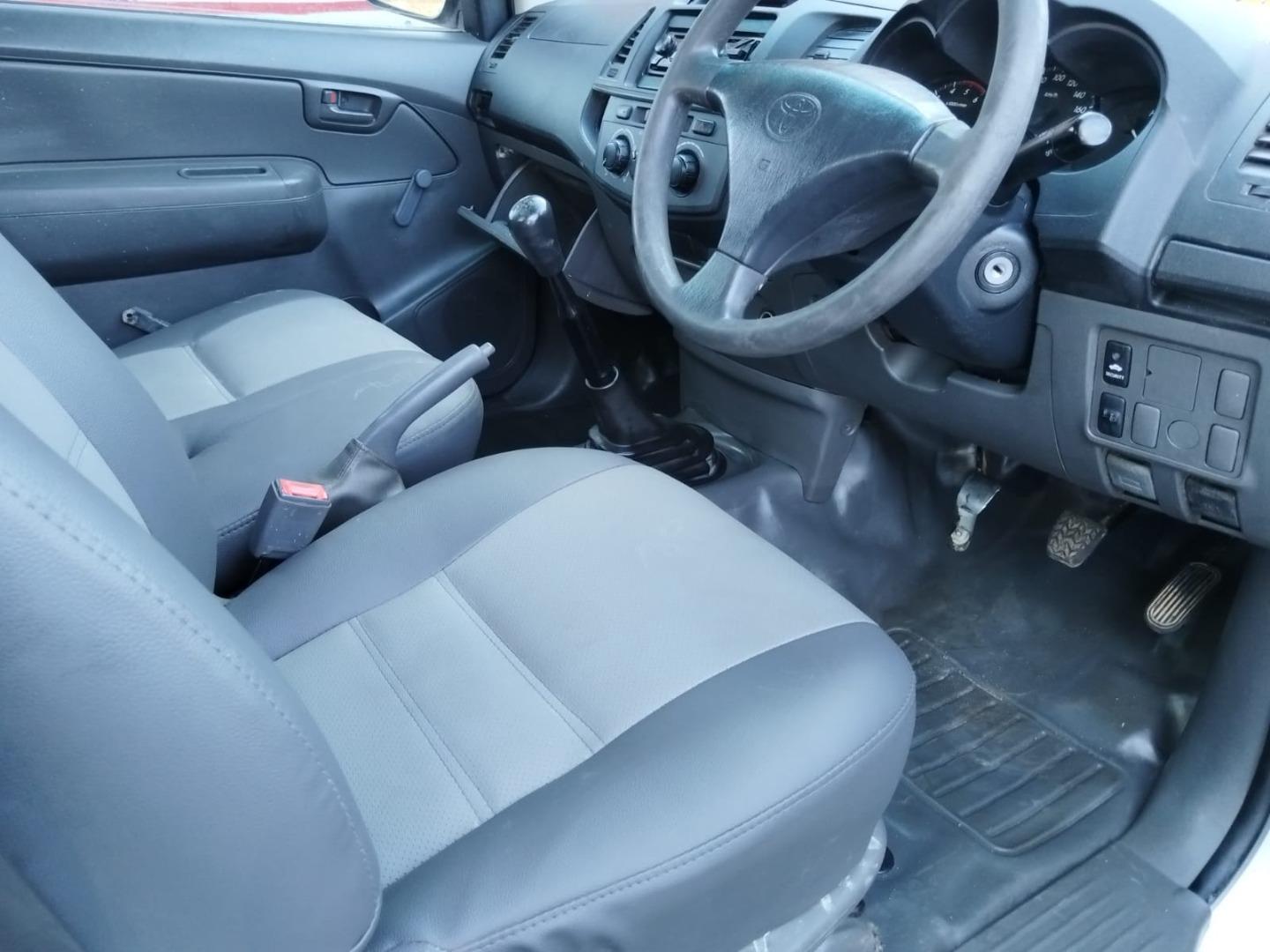 Toyota Hilux 2.5D-4D OJB Auto Innovations