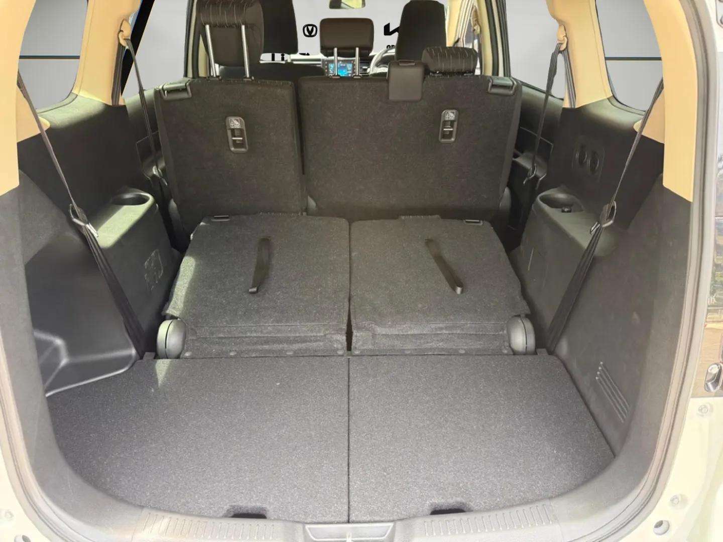 Toyota Rumion 1.5 SX Manual Kia/Tata/Changan Springfield