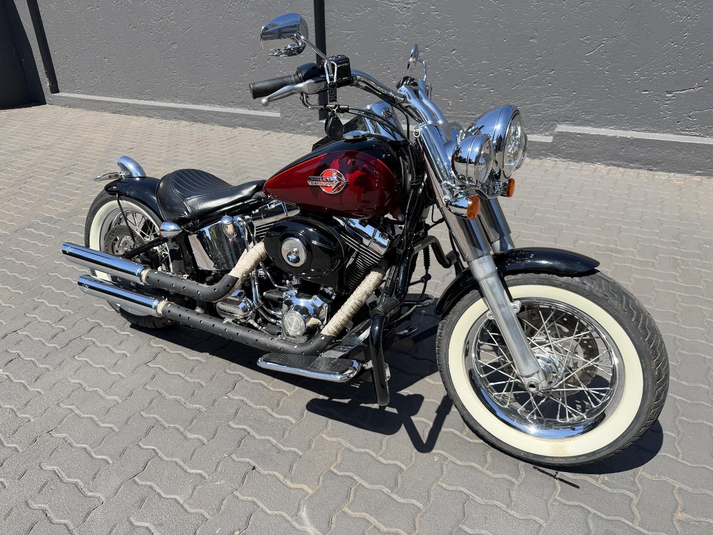 Harley-Davidson Heritage Softail Classic BOBBER Eazy Rider Motorcycles