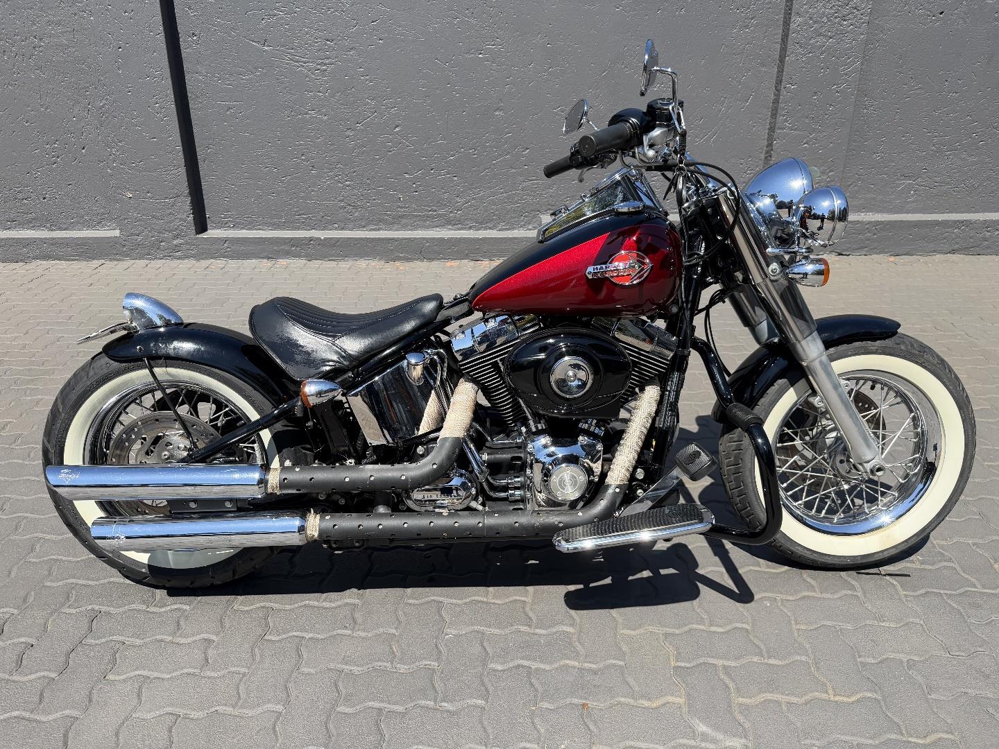 Harley-Davidson Heritage Softail Classic BOBBER Eazy Rider Motorcycles