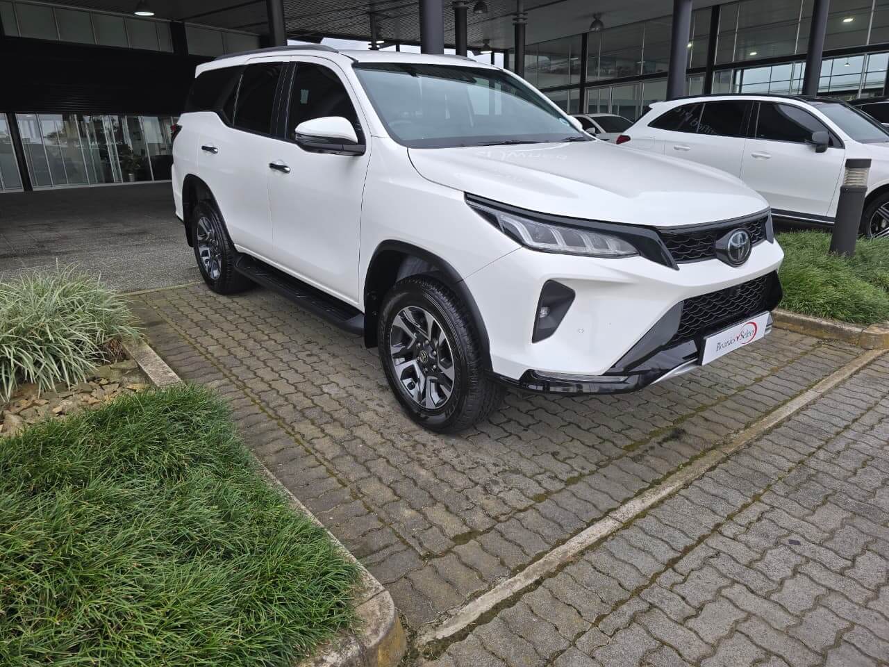 Toyota Fortuner 2.8GD-6 4x4 VX Ronnies Motors Certified Pre Owned EL