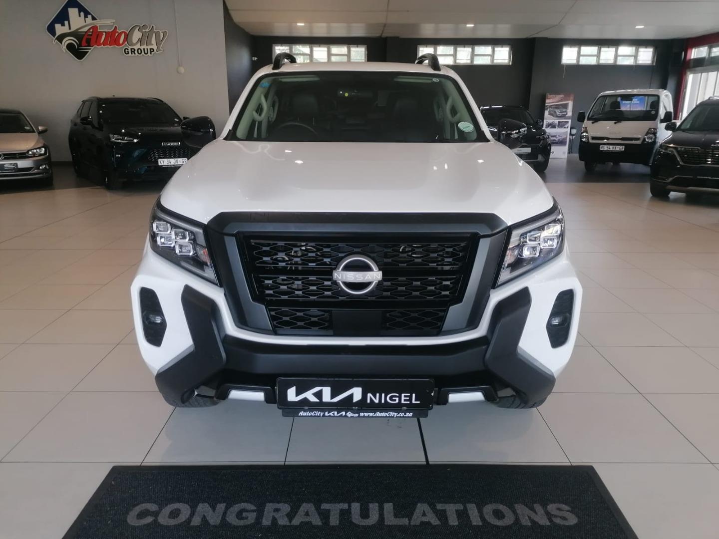 Nissan Navara 2.5DDTi Double Cab Stealth AutoCity Nissan & KIA Nigel