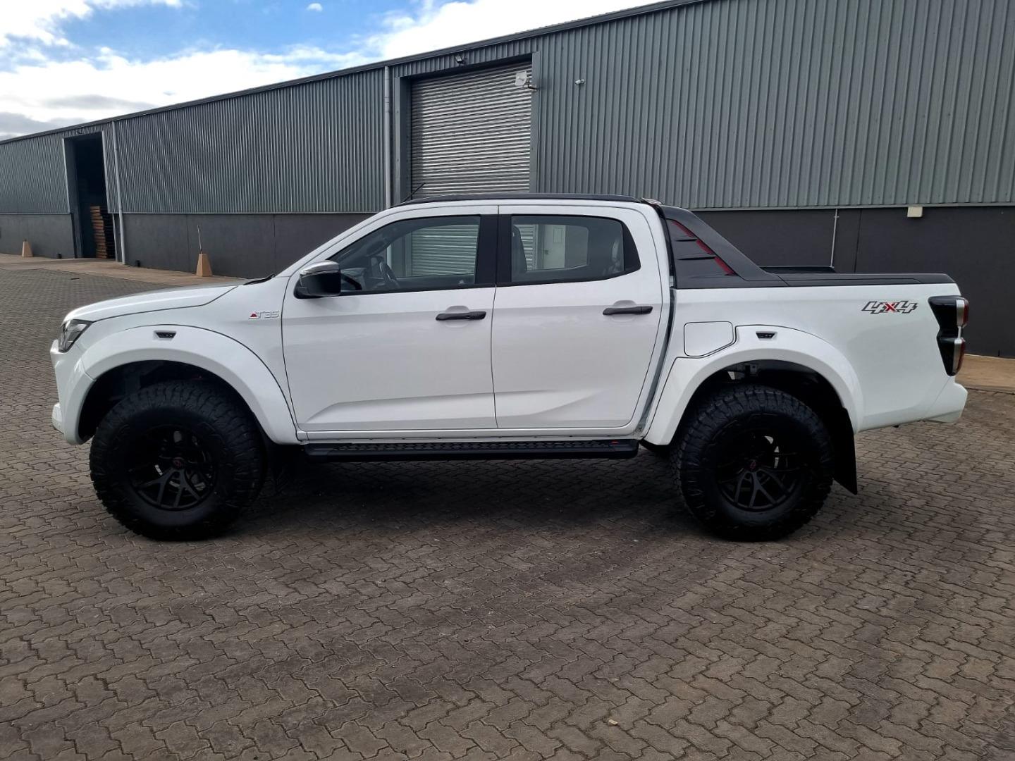 Isuzu D-Max 3.0TD Double Cab AT35 4x4 Fuzion Pre-owned Swellendam