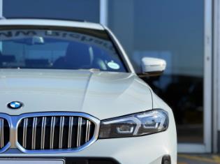 2025 BMW 3 Series 320d M Sport for sale