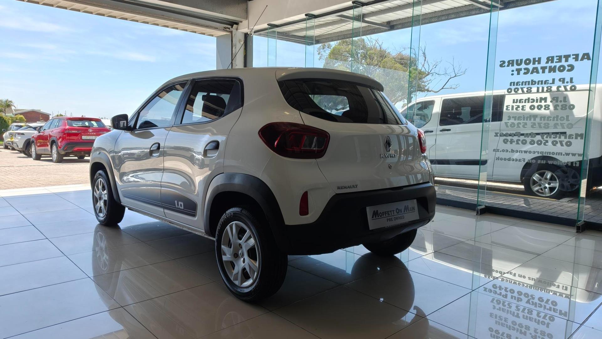 Renault Kwid 1.0 Zen Moffett On Main Pre Owned