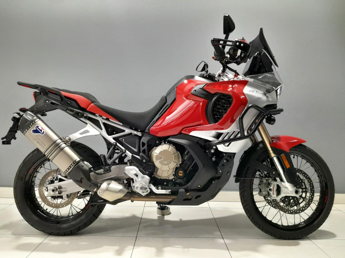 Mv Agusta 950 ENDURO VELOCE