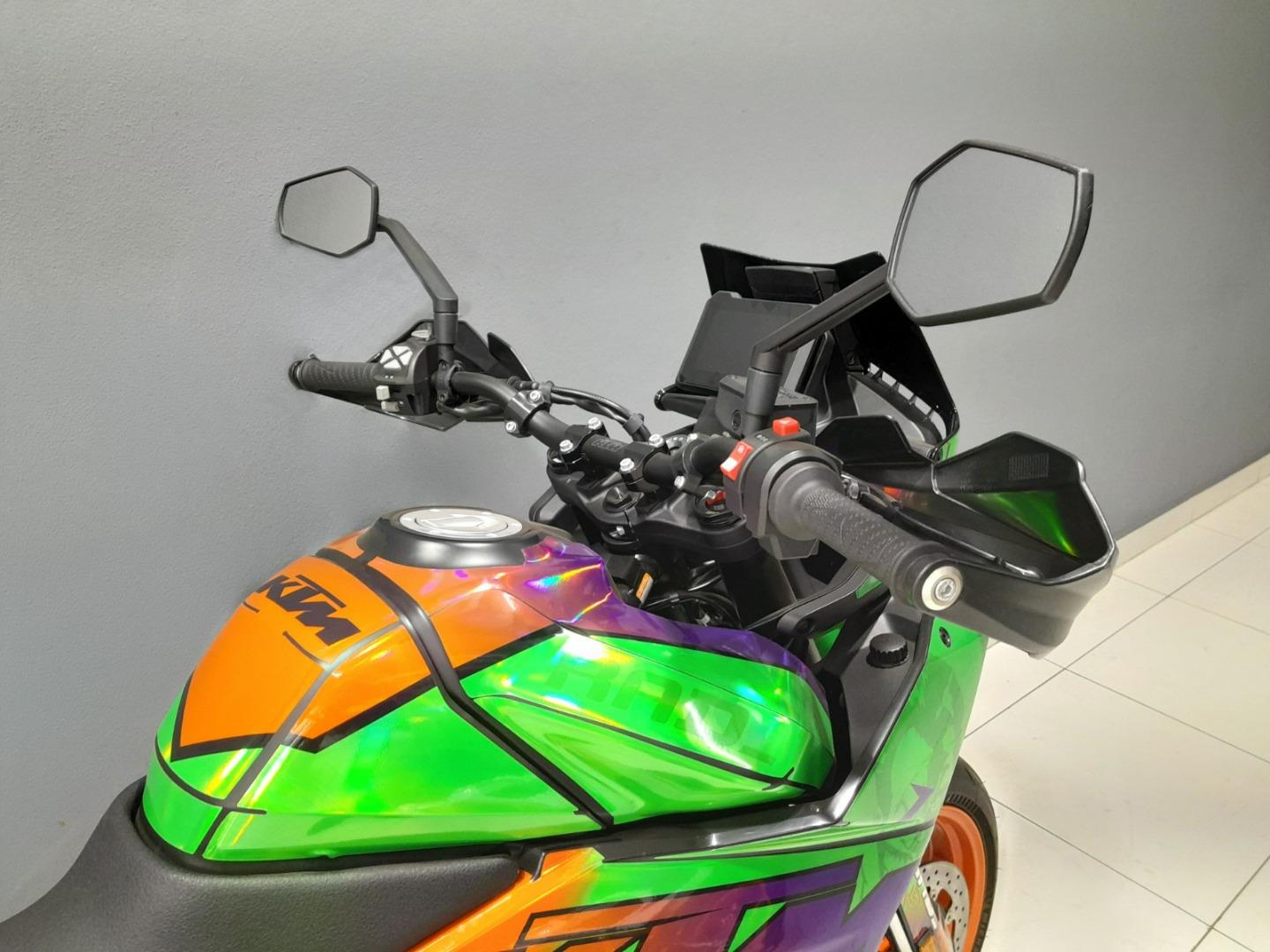 KTM 890 SMT