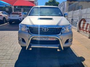 2015 Toyota Hilux 3.0D-4D Double Cab Raider Legend 45 for sale